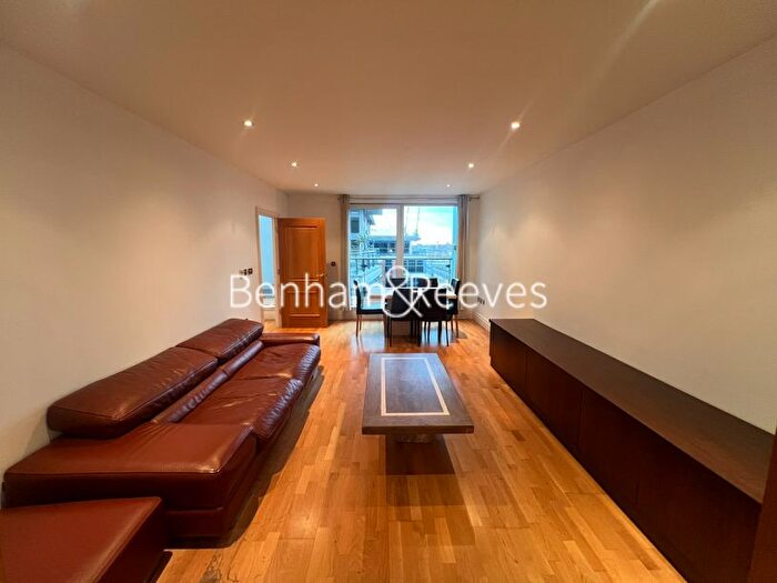 2 Bedroom Flat To Rent In Harbour Reach, The Boulevard, SW6