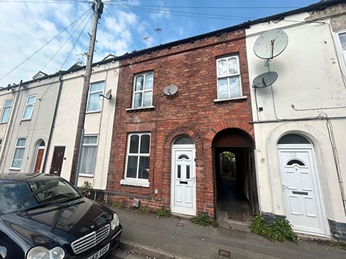 3 Bedroom Terraced House To Rent In Napier Street, Staffordshire, Burton Upon Trent, DE14