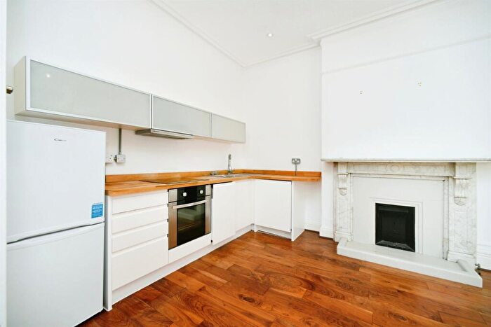 1 Bedroom Flat For Sale In Harrington Road, Brighton, BN1
