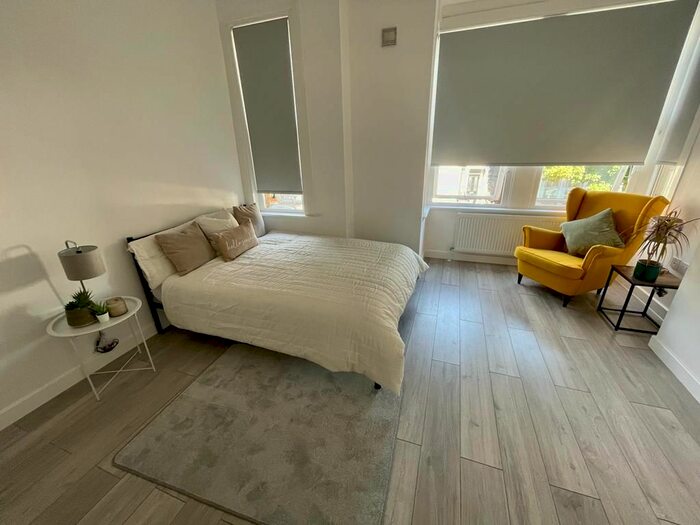 1 Bedroom Detached House To Rent In Fairlight Avenue, London, NW10