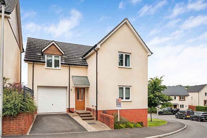 4 Bedroom Detached House For Sale In Coburg Crescent, Chudleigh, TQ13