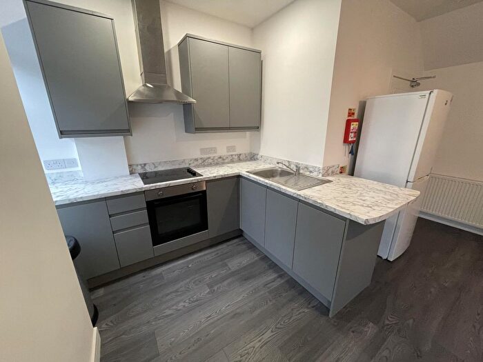 4 Bedroom Flat To Rent In Castle Street, Dundee, DD1
