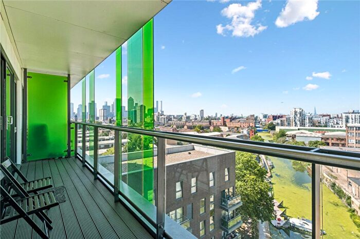 1 Bedroom Apartment To Rent In Tweed Walk, London, E14