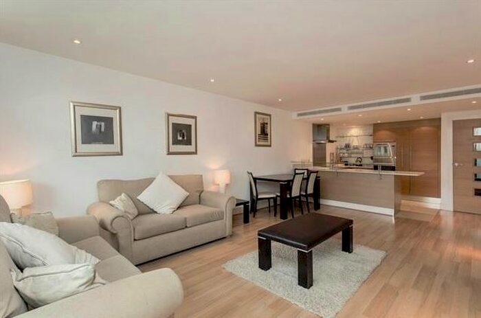 2 Bedroom Flat To Rent In Sheldon Square, Paddington, London, W2