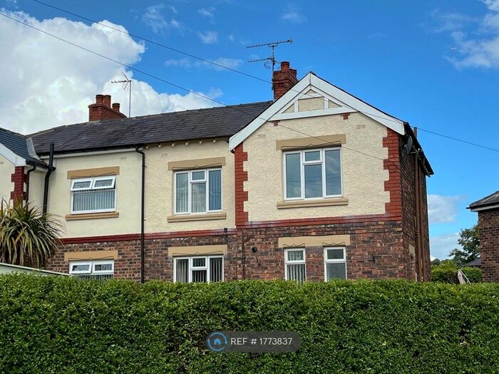3 Bedroom Semi-Detached House To Rent In Mayfield Avenue, Macclesfield, SK11