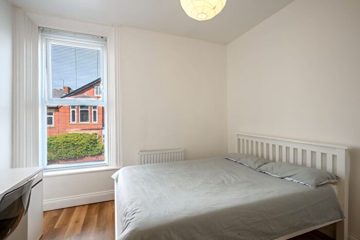 2 Bedroom Flat To Rent In Queens Road, Jesmond, NE2
