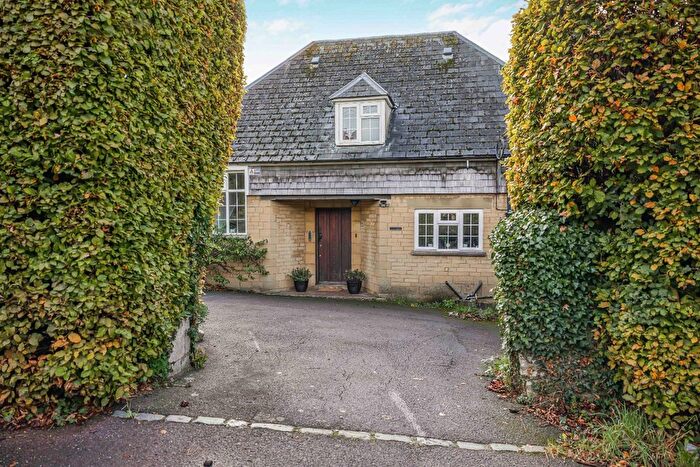 3 Bedroom Detached House For Sale In Browns Lane, Stonehouse, Gloucestershire, GL10