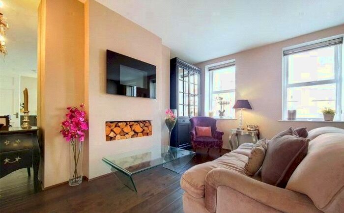 1 Bedroom Flat To Rent In Paddington Street, London, W1U