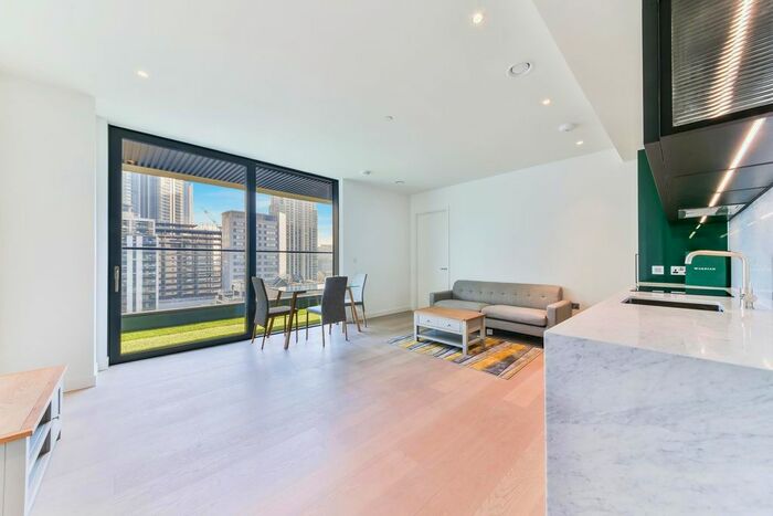 1 Bedroom Flat For Sale In Bagshaw Building, Wardian, Canary Wharf, E14