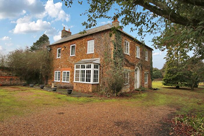 4 Bedroom Detached House For Sale In Lynn Road, Setchey, PE33