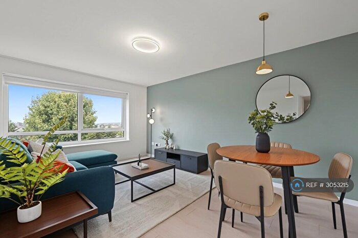 2 Bedroom Flat To Rent In Sunningfields Road, London, NW4