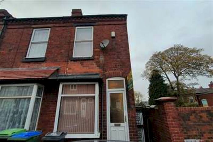2 Bedroom House To Rent In Cross Street, B68
