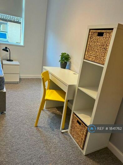 6 Bedroom Terraced House To Rent In Saxony Road, Liverpool, L7