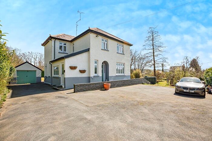 4 Bedroom Detached House For Sale In Ffarmers, Llanwrda, SA19