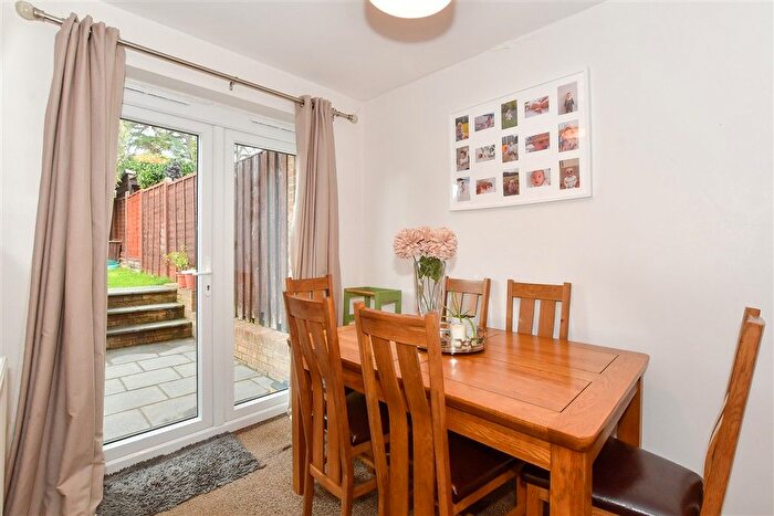 3 Bedroom Terraced House For Sale In Grier Close, Ifield, Crawley, West Sussex, RH11