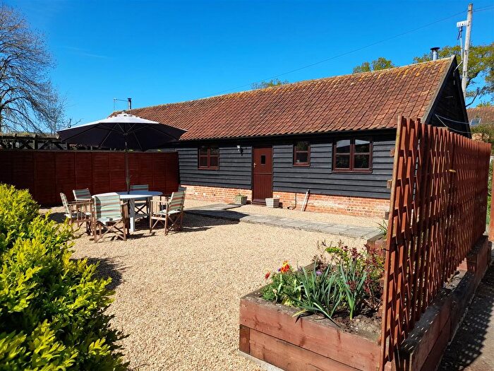 2 Bedroom Cottage To Rent In Stable Cottage East, Red Farm Barn, Brockdish, IP21