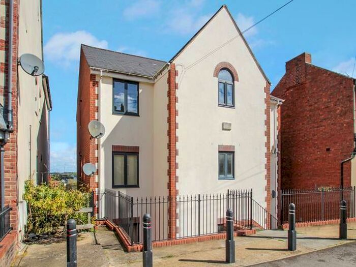 1 Bedroom Apartment To Rent In Clairson Court, Dixon Street, SN1