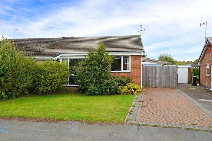 2 Bedroom Semi-Detached Bungalow For Sale In Oakfield Avenue, Markfield, Leicestershire, LE67