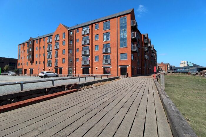 1 Bedroom Flat To Rent In - High Street, City Centre, Hull, HU1