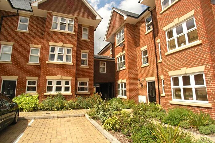 4 Bedroom Terraced House To Rent In Smiles Place, Lavender Road, Woking, GU22