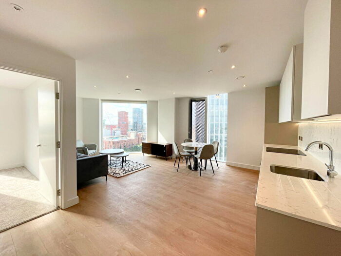 2 Bedroom Apartment To Rent In Park View, Victoria Riverside, Dantzic Street, Manchester, M4
