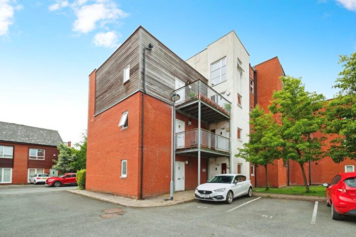 2 Bedroom House To Rent In Georgia Ave, West Didsbury, M20