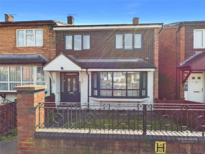 3 Bedroom Semi Detached House For Sale In Bradford Avenue, Sunderland, SR5