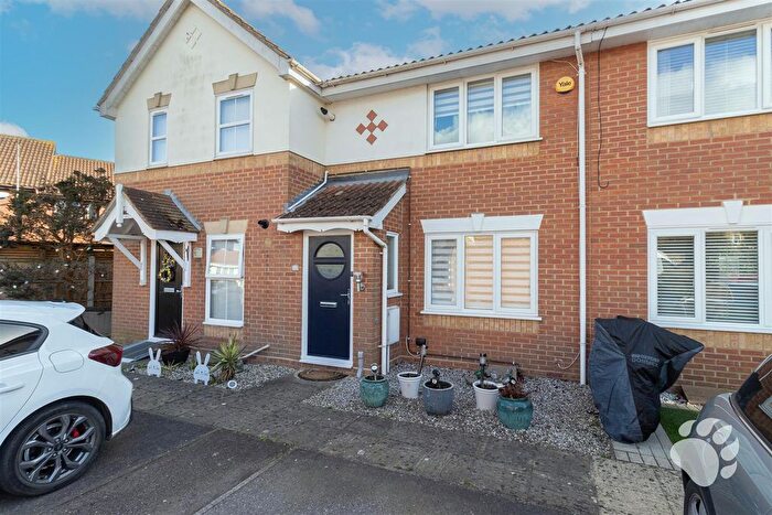 2 Bedroom Terraced House For Sale In Arran Court, The Wick Meadows, SS12