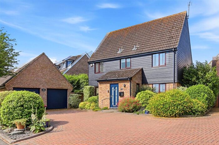 4 Bedroom Detached House For Sale In Creekview Road, South Woodham Ferrers, Chelmsford, Essex, CM3