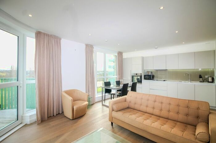 2 Bedroom Flat To Rent In Kidbrooke, Kidbrooke Village, Kidbrooke, SE3