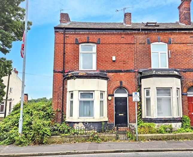 2 Bedroom End Of Terrace House For Sale In Spring Lane, Radcliffe, Manchester, M26
