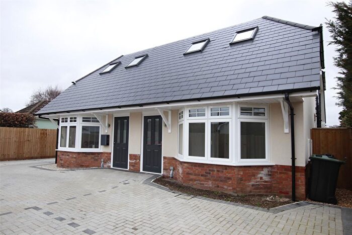 3 Bedroom Semi-Detached House To Rent In Hayes Lane, Wimborne, BH21