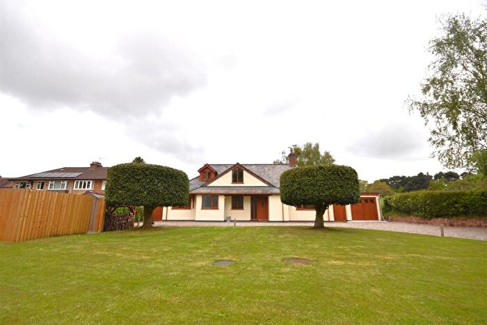 5 Bedroom Detached House For Sale In Mudhouse Lane, Burton, Neston, CH64