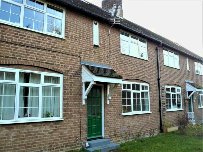 2 Bedroom Property To Rent In Cambridge Crescent, Bassingbourn, Royston, SG8