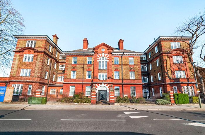 1 Bedroom Flat To Rent In Swaffield Road, Earlsfield, London, SW18