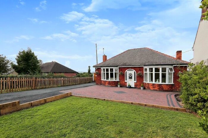 3 Bedroom Detached Bungalow For Sale In Worksop Road, Mastin Moor, Chesterfield, S43