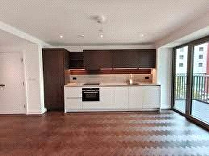 1 Bedroom Flat To Rent In Royal Eden Docks, Halcyon House, Eden Place, London, E16