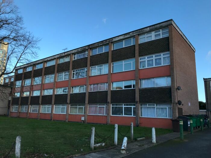 2 Bedroom Flat To Rent In Wellesley Road, Croydon, CR0