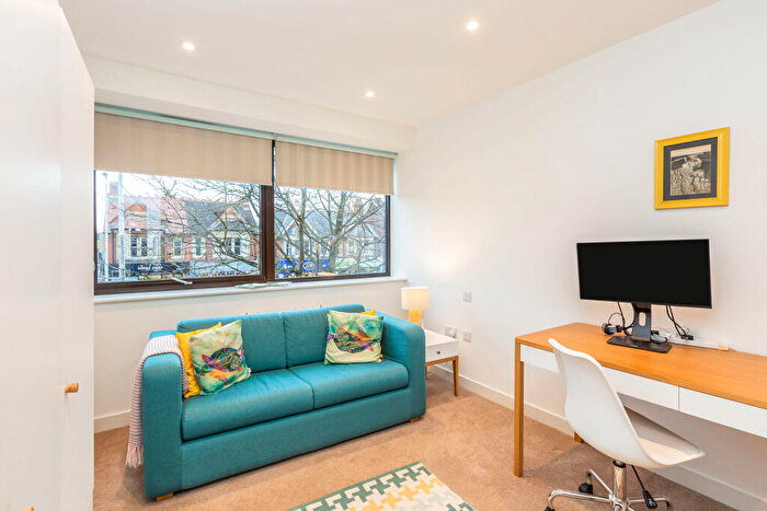 2 Bedroom Apartment To Rent In Barclay House, Summertown, OX2