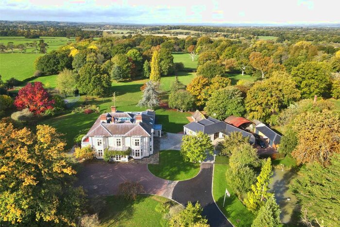 8 Bedroom Detached House For Sale In The Street, Frittenden, Cranbrook, Kent, TN17