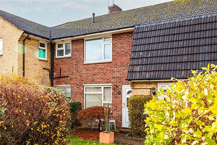 2 Bedroom Flat For Sale In Appledore Gardens, Lindfield, Haywards Heath, RH16