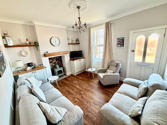 3 Bedroom Property To Rent In Horners Terrace, Whitby, YO22
