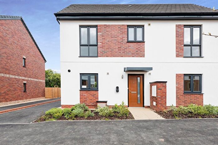 3 Bedroom Detached House For Sale In Old Oak Close, Grantham, NG31