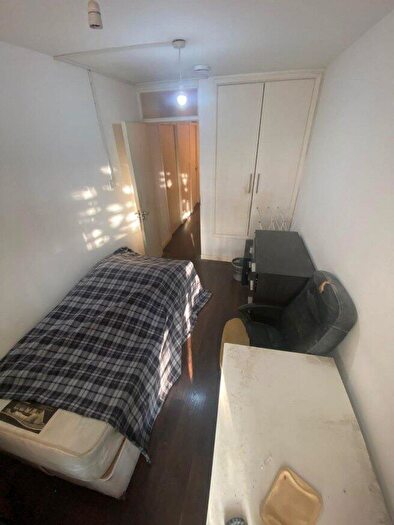 1 Bedroom Flat To Rent In Eric Street, E3