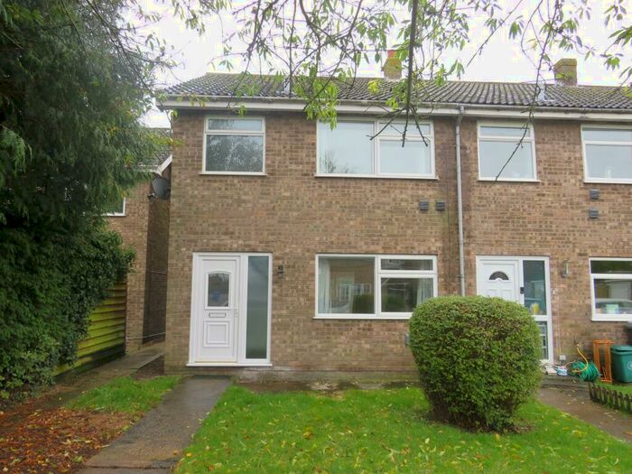 3 Bedroom House To Rent In Tithe Avenue, Beck Row, Bury St. Edmunds, IP28