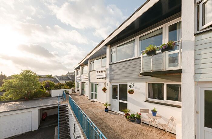 2 Bedroom Property To Rent In Mitchell Mews, Truro, TR1
