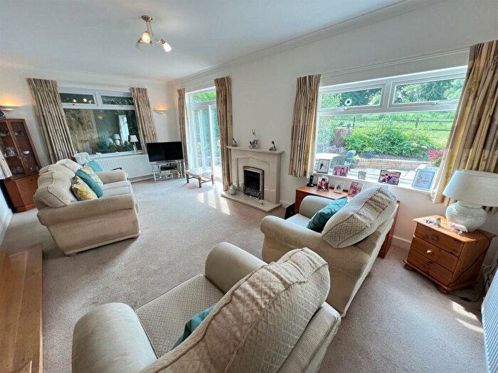 3 Bedroom Detached Bungalow For Sale In Blundies Lane, Enville, Stourbridge, DY7