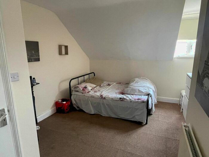 1 Bedroom House To Rent In Eskdaill Street, Kettering, NN16