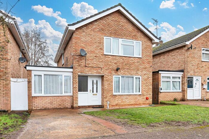 4 Bedroom Detached House For Sale In Gorse Close, Red Lodge, IP28