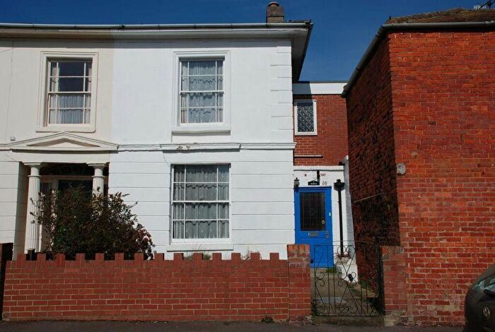 3 Bedroom Terraced House To Rent In Boxhedge Road, Banbury, Oxfordshire, OX16